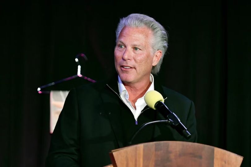Sports Illustrated Publisher Fires CEO Following AI-Written Articles Scandal | Frontlist