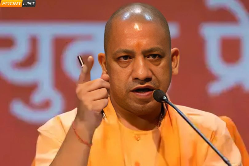 CM Yogi Launches Rajal’s New Book ‘Rajal Neeti: Lok Vyavhaar’