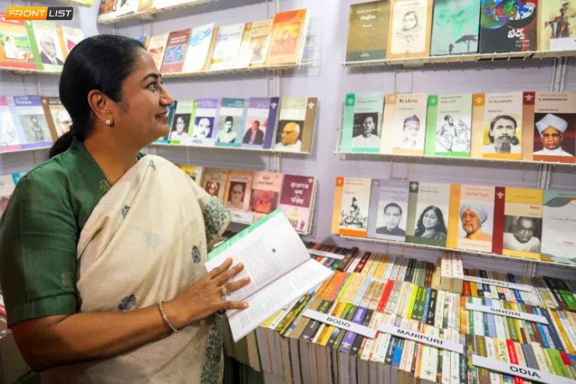 CM Rekha Gupta Backs Books at Delhi Book Fair Launch