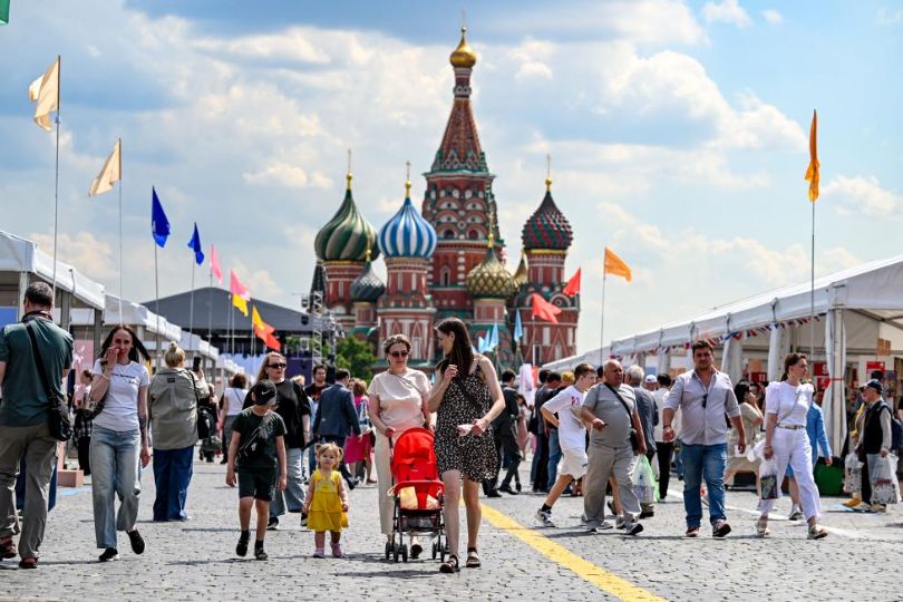 Red Square Book Festival 2026 Opens in Moscow with 150,000 Books and 400+ Publishers