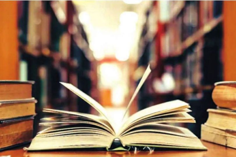 The "Books on Wheels" Initiative Provides Literature to Inmates in the Delhi prison