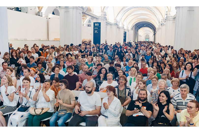 In Ukraine: Kyiv’s Book Arsenal Festival Draws 28,000