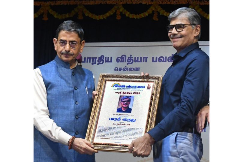 Bharati's Literary Impact Amid Colonial India - R.N. Ravi Commemorates. Bharatiyar Award to K. Vijay Kumar. | Frontlist