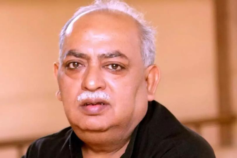 Munawwar Rana, who Battled Throat Cancer, made Significant Contributions to Urdu Literature, According to Prime Minister Modi | Frontlist
