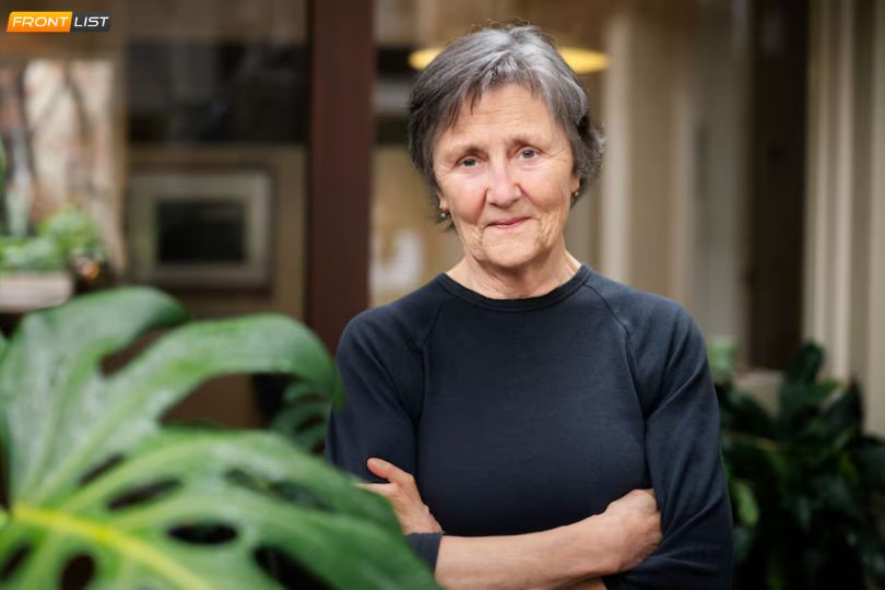 Helen Garner Wins 2025 Baillie Gifford Prize for How to End a Story