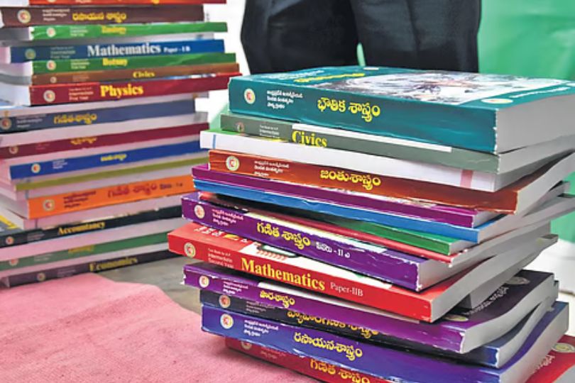 Kerala School Textbook Delay: Classes 6 to 8 Books May Take 45 More Days, Says KBPS Union