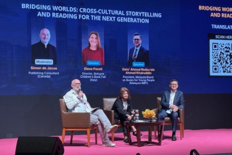 Panel discussion on cross-cultural storytelling and reading at IPA Congress 2026.