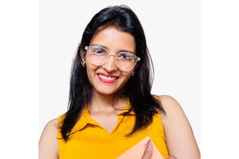 Author Sumitra Manda