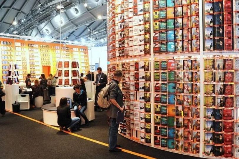 Visitors at the Frankfurt Book Fair exhibition hall
