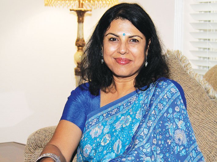 Chitra Banerjee Divakaruni