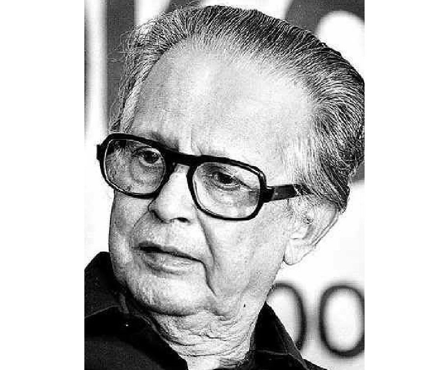 write a biography of r.k narayan