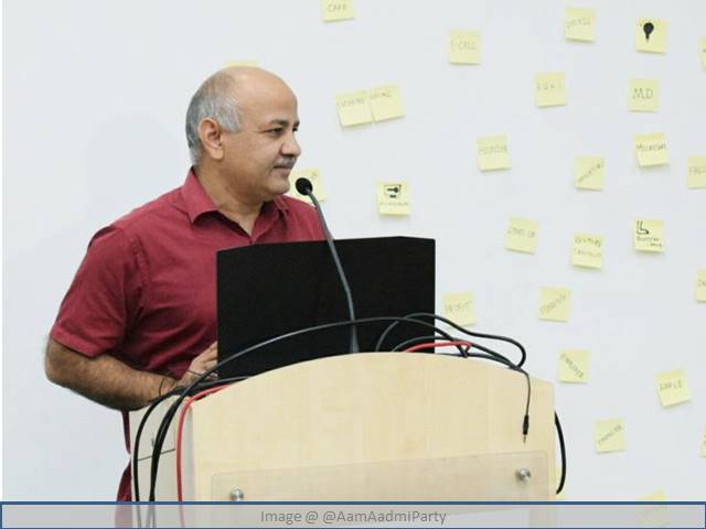 Manish Sisodia inaugurates Mega book fair 3rd edition for Delhi Govt schools, 9,445 books displayed