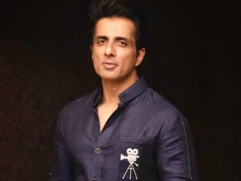 Actor Sonu Sood to pen down a book about his rescue missions in his new book