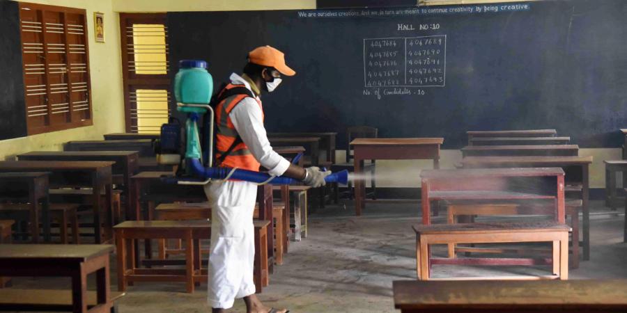 Frontlist News | Schools for students of Class 9, Class 12 can reopen on voluntary basis from September 21