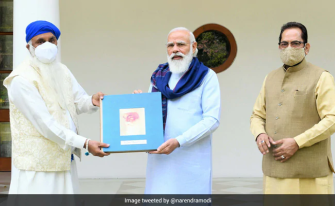 Frontlist | PM Modi Releases Book On Life And Ideals Of Guru Nanak Dev