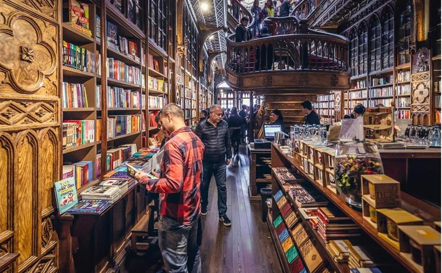 Frontlist | Know what makes bookshops so valuable