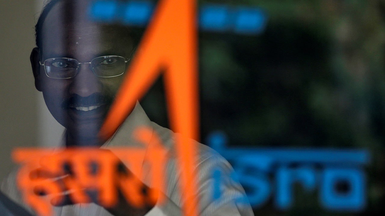 Frontlist | ISRO to adopt 100 Atal tinkering labs to promote STEM