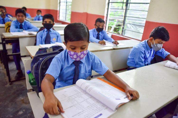 Frontlist | Andhra Pradesh implements CBSE syllabus for classes 1 to 7 in government schools