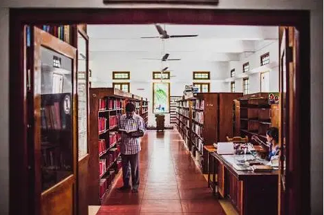 Renowned writer donates rare books to Tamil library