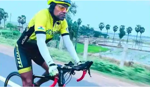 Armyman Bharat Pannu cycles his way into Guinness book with two world ...