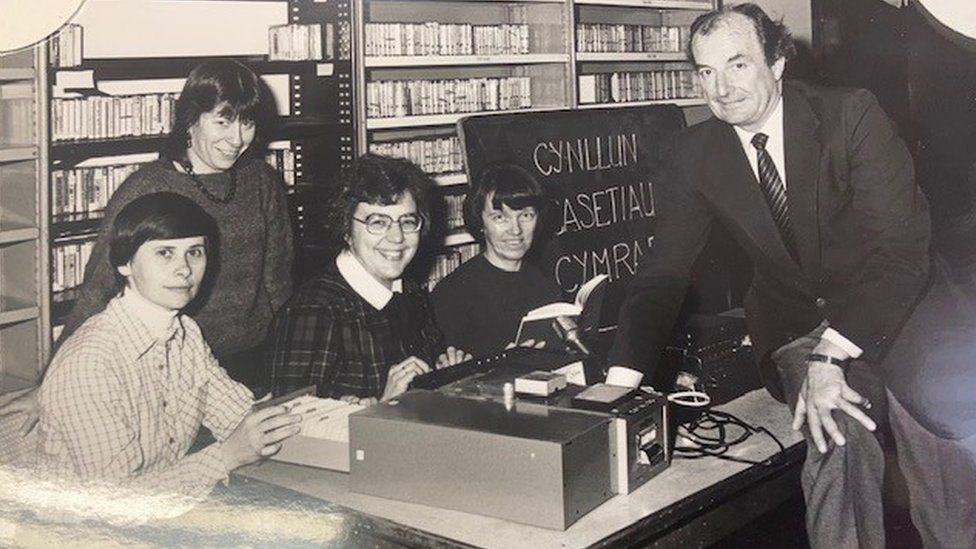 Carmarthen librarian launched audio books after going blind