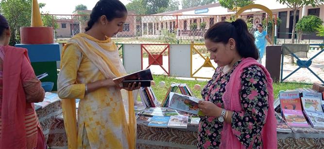 Library langar: A book for everyone at Government High School, Abdal