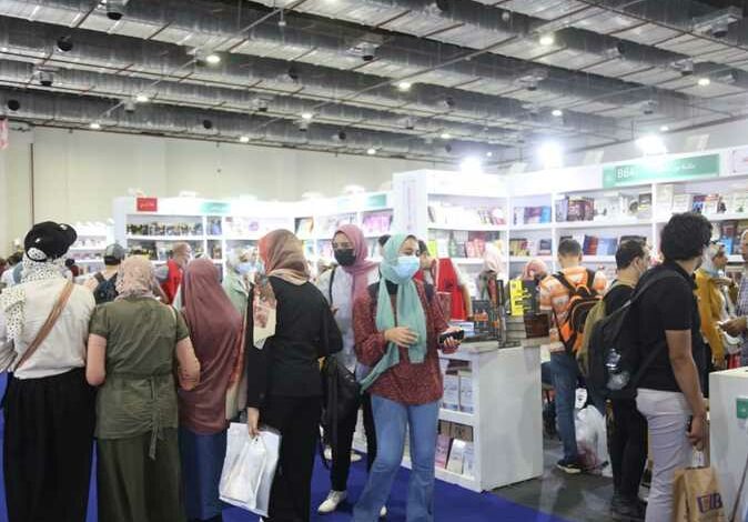 Egypt’s biggest book fair sees high visitors’ turnout despite COVID-19