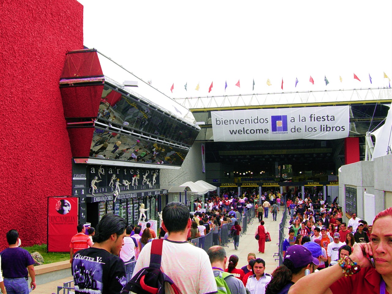 Guadalajara International Book Fair Hosts Voltaire Prize Ceremony 2021