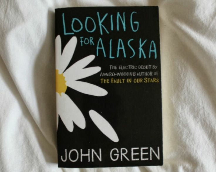 Looking for Alaska by John Green : Book Review